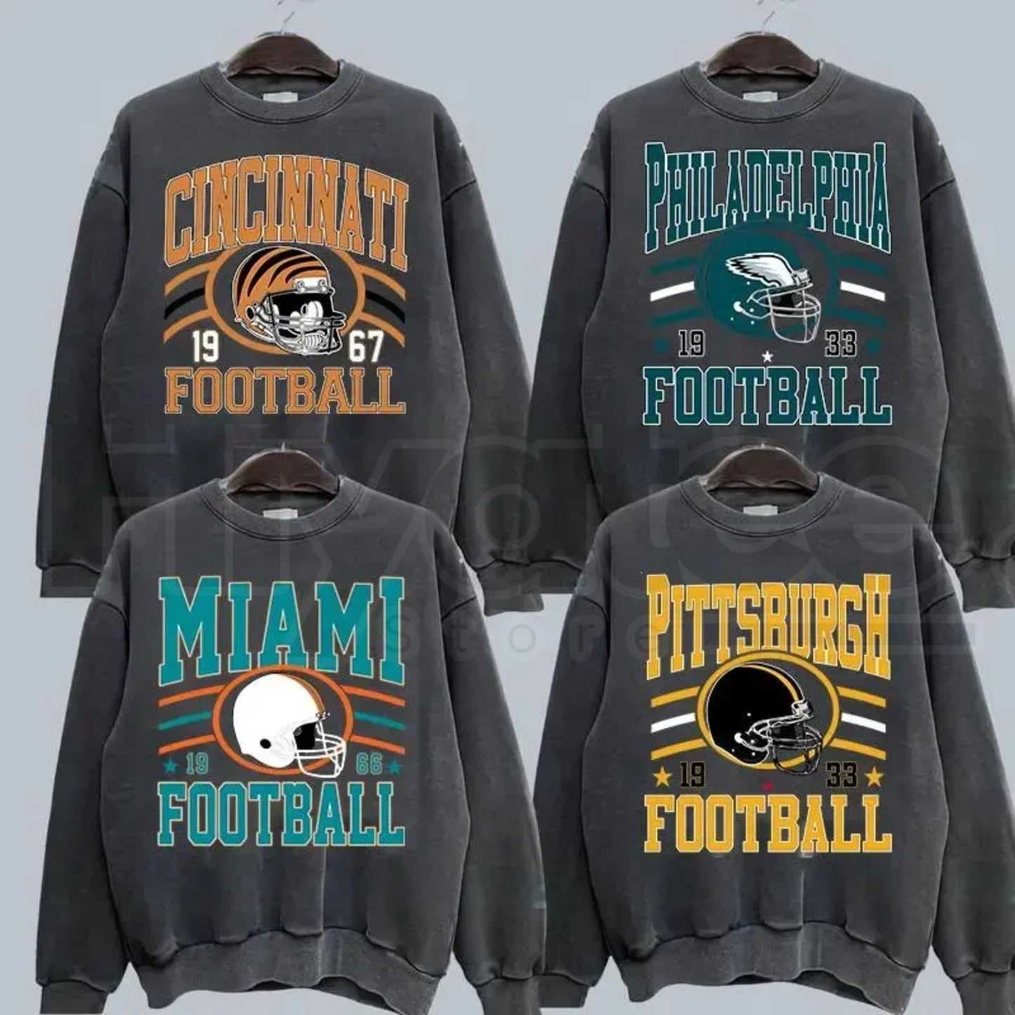 Vintage Team Football Oversized 90s Sweatshirt – Hometown Throwback Graphic Pullover, Unisex Sport Apparel - Hiyatee
