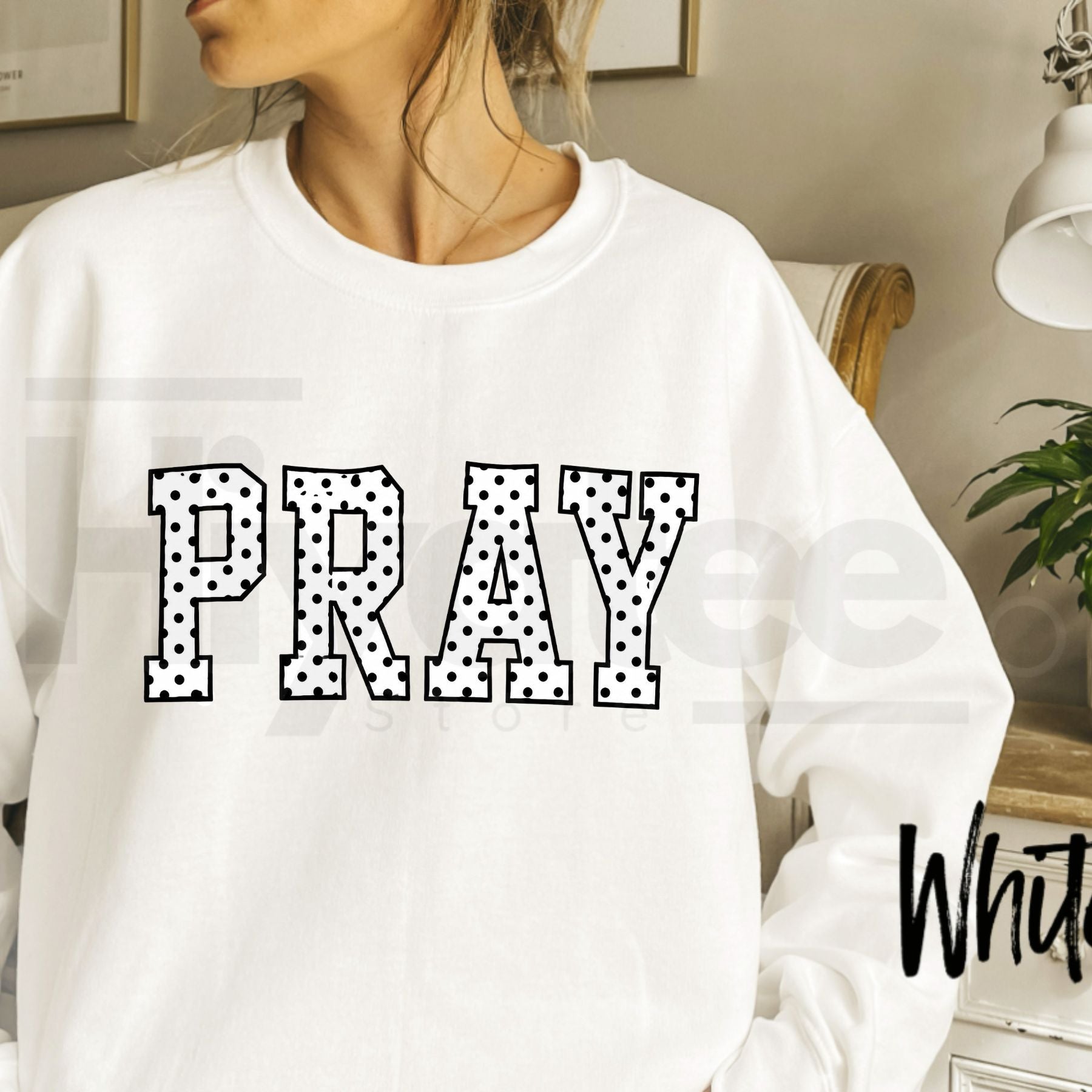 Women's Oversized PRAY Graphic Sweatshirt - Hiyatee