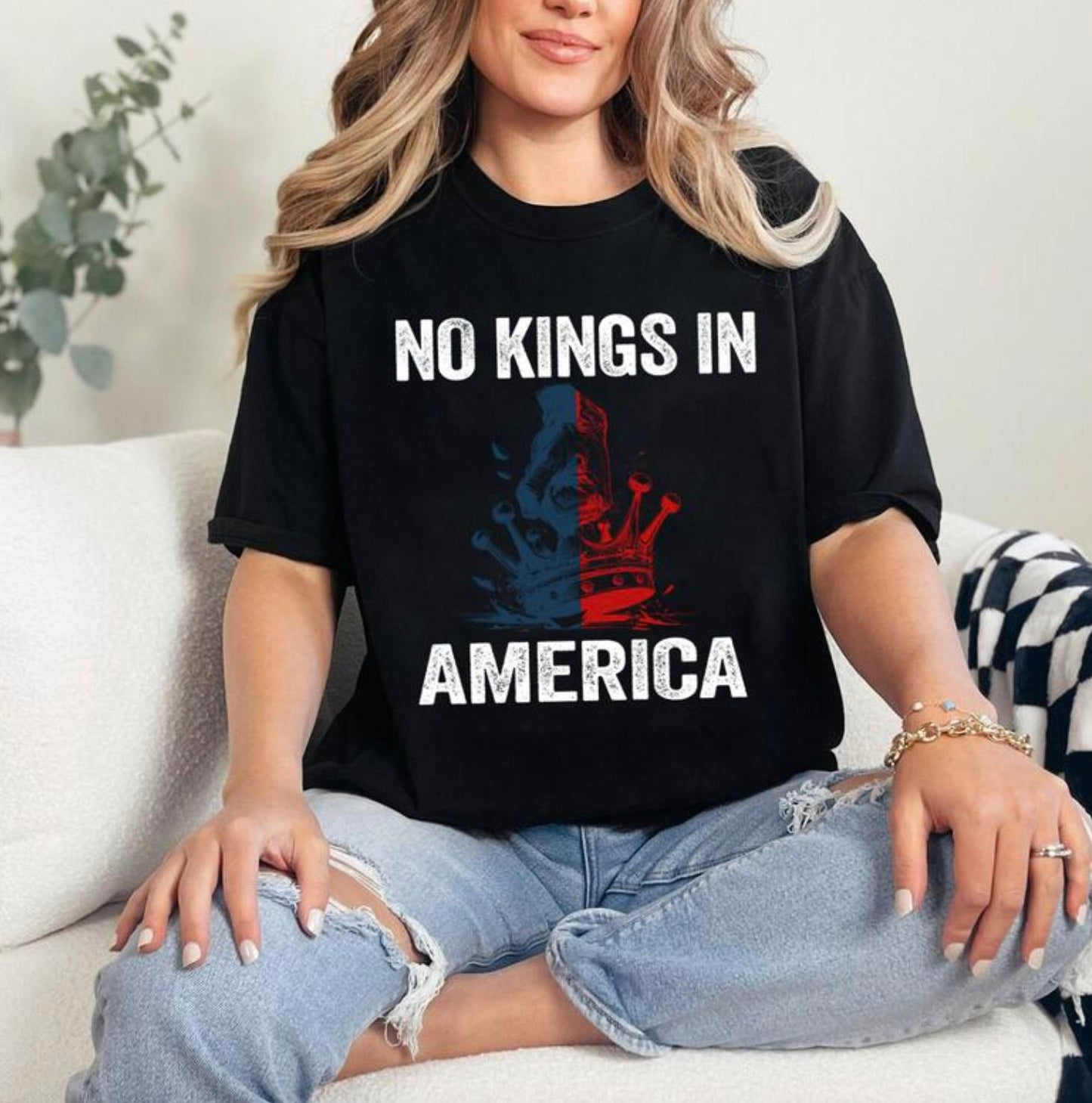 No Kings In America Shirt – Stand for Democracy!